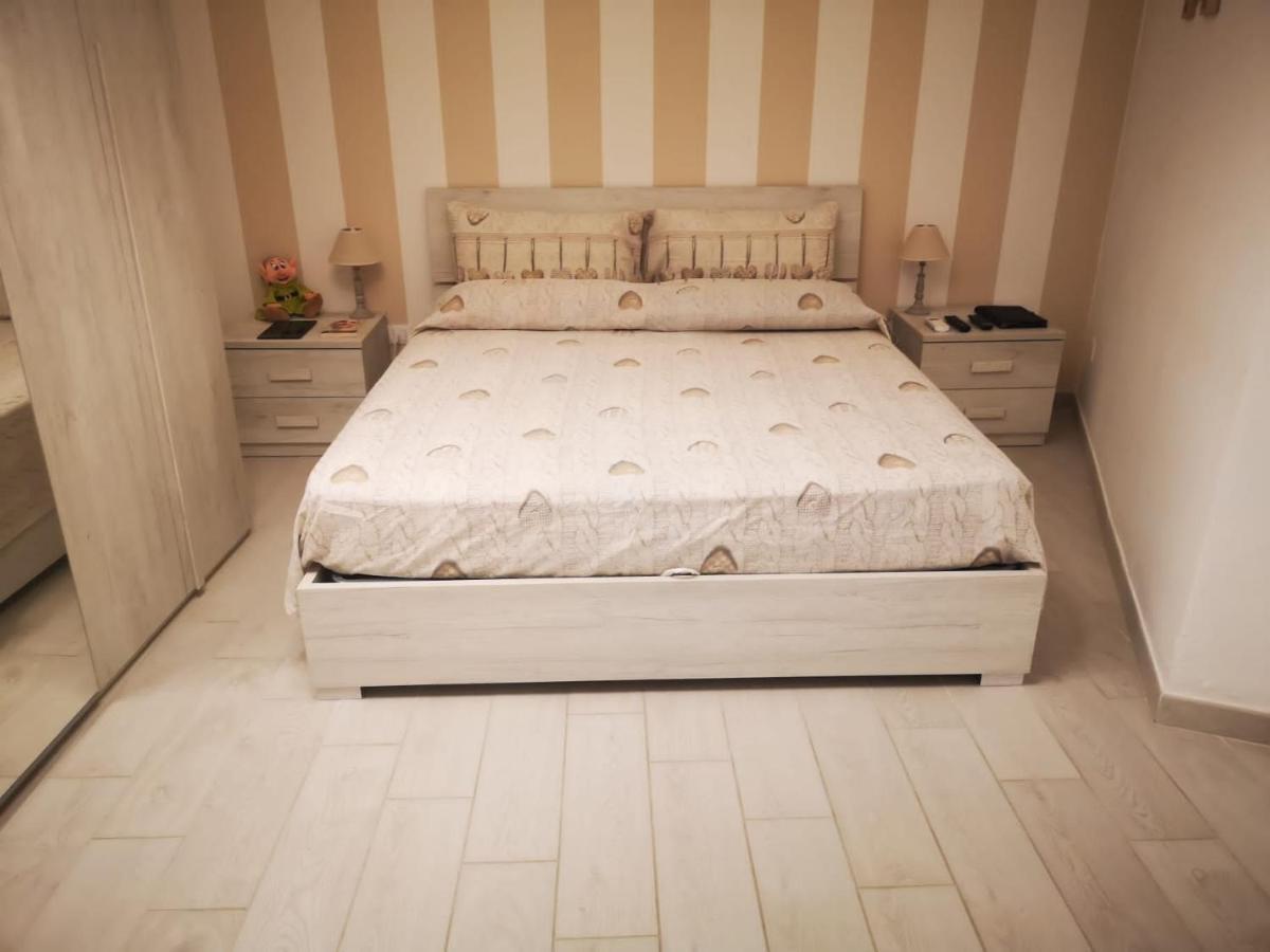 Apartmán La Casetta Di Maria Santa Flavia Exteriér fotografie
