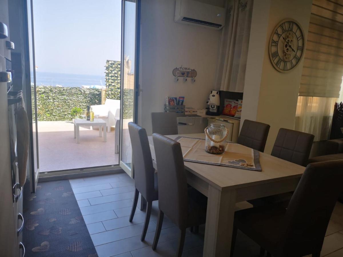 Apartmán La Casetta Di Maria Santa Flavia Exteriér fotografie