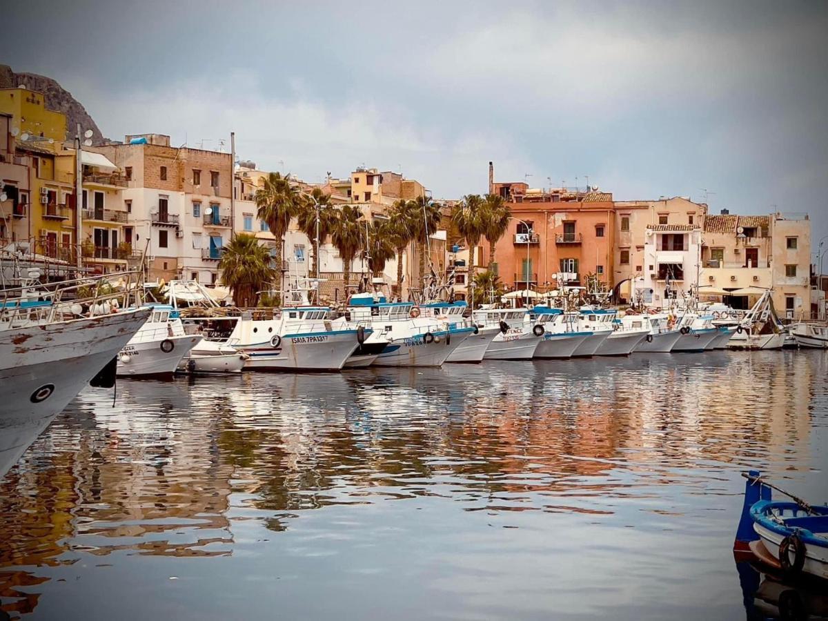 Apartmán La Casetta Di Maria Santa Flavia Exteriér fotografie