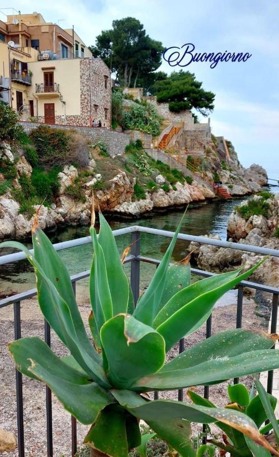 Apartmán La Casetta Di Maria Santa Flavia Exteriér fotografie